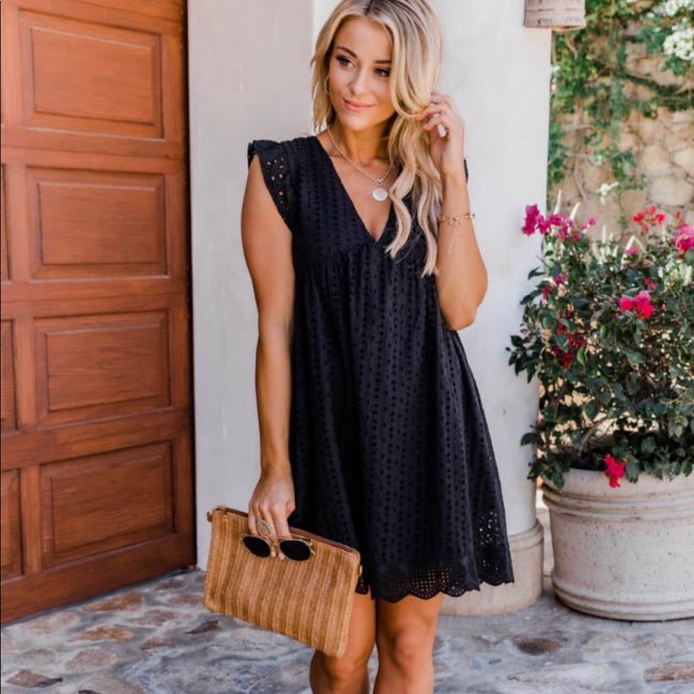 The "HOT" instagram/TikTok dress- with pockets and shorts!